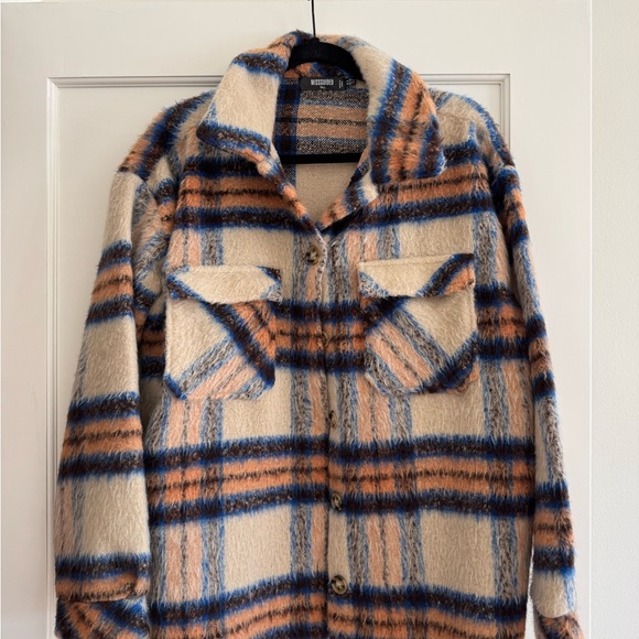 Missguided Plus Plaid Shacket Jacket - Cream, Blue & Brown - Picture 2 of 5